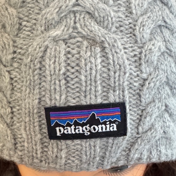 Patagonia Light Gray Cable Knit Hat - Picture 2 of 5